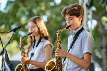 Якісний саксофон для початківця - де шукати?