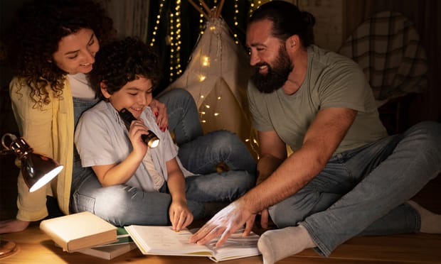 Вимкнення електроенергії, опалення та водопостачання: як подбати про безпеку та здоровʼя дітей