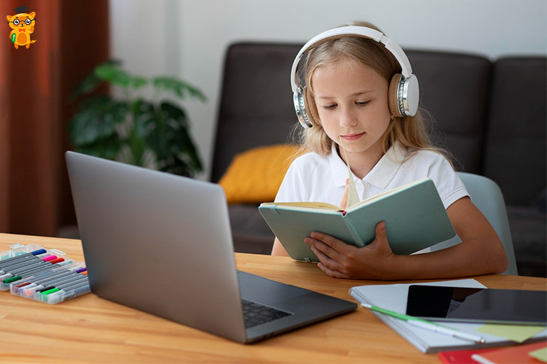 Як допомогти дитині контролювати час онлайн? - Learning.ua